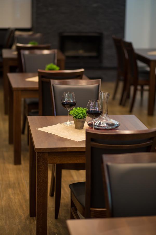 Banská Štiavnica Hotel Daro מראה חיצוני תמונה