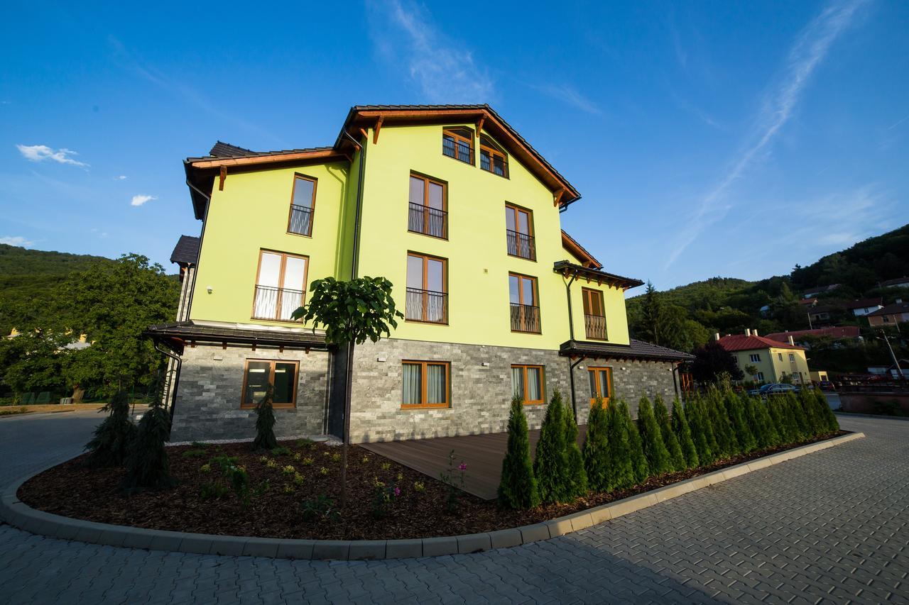 Banská Štiavnica Hotel Daro מראה חיצוני תמונה